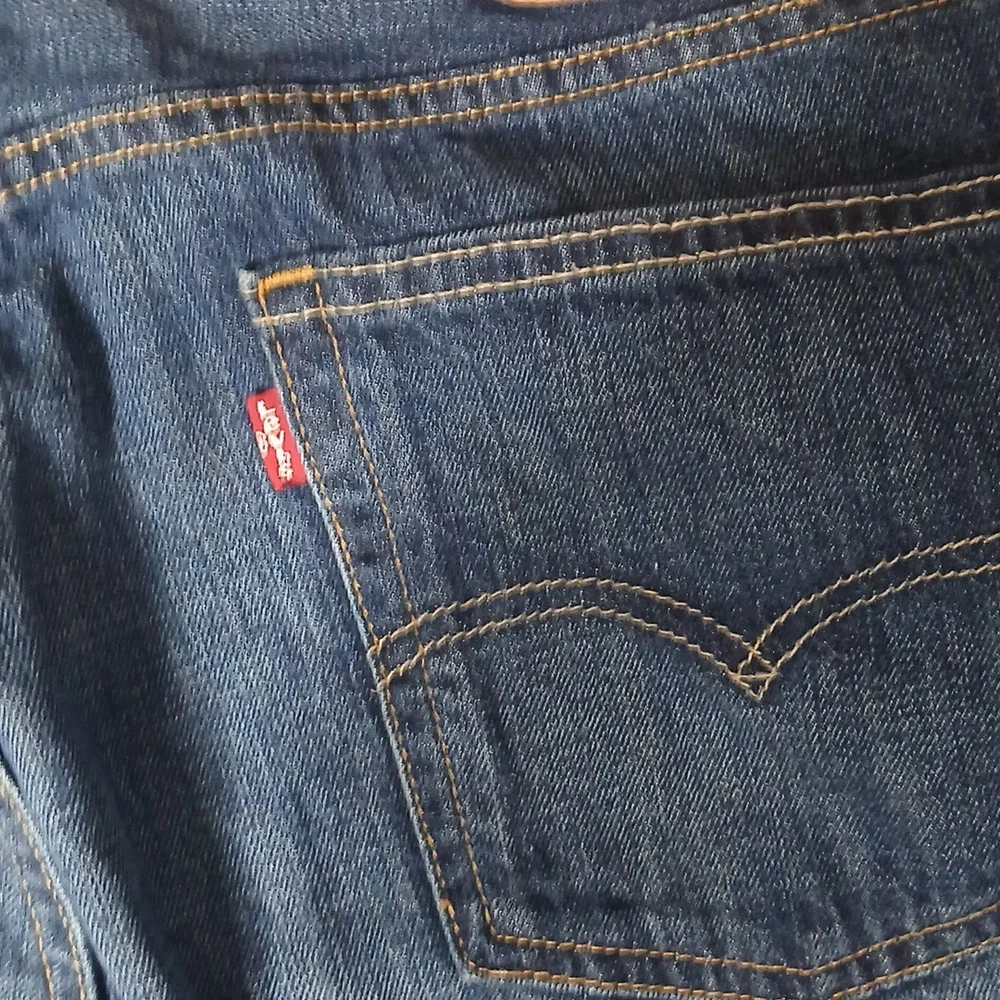 Levi's Classic Straight Fit Denim Jeams Size W36 L34 - Picture 8 of 14